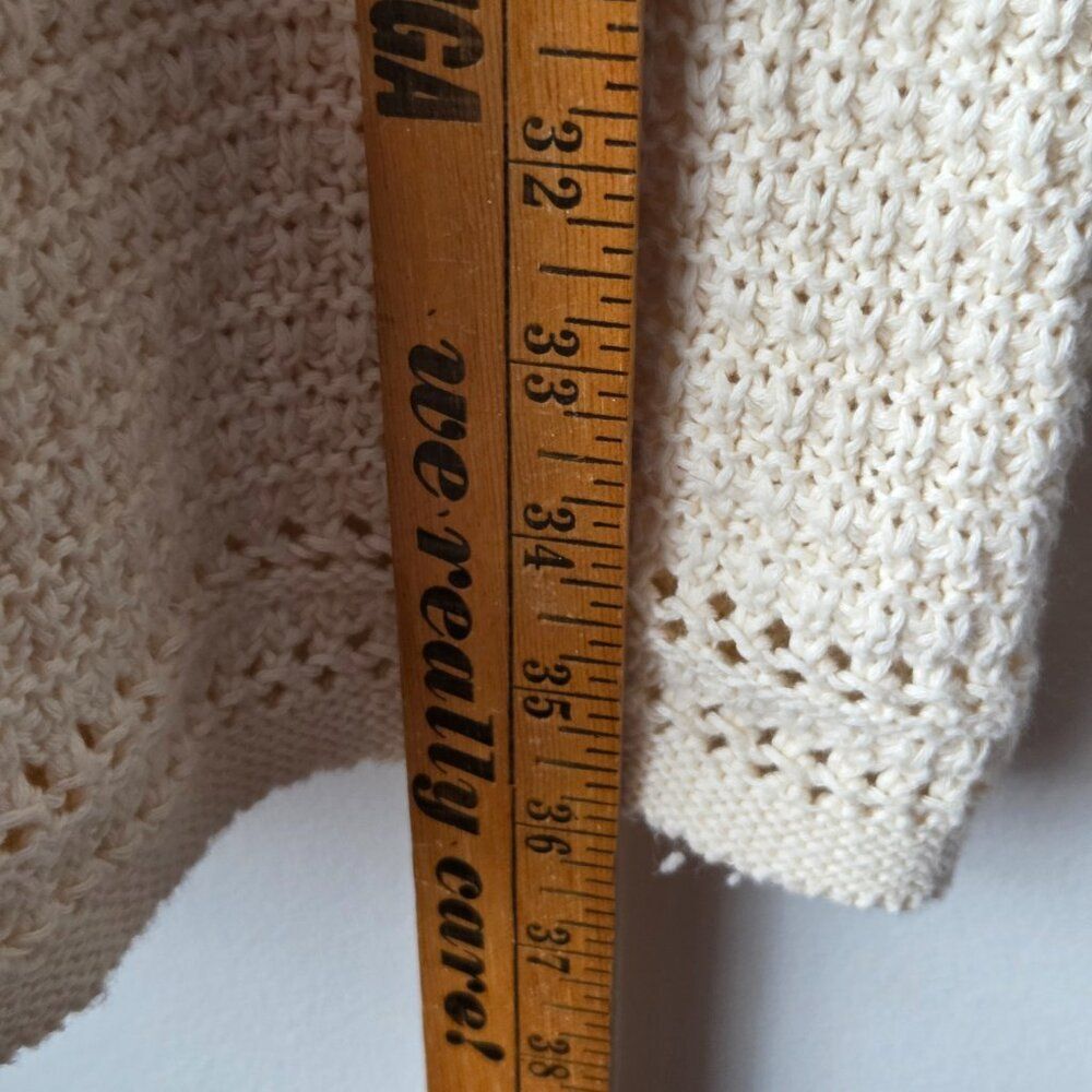 NEVER WORN UNIVERSAL THREAD CREAM HALTER NECK CRO… - image 14